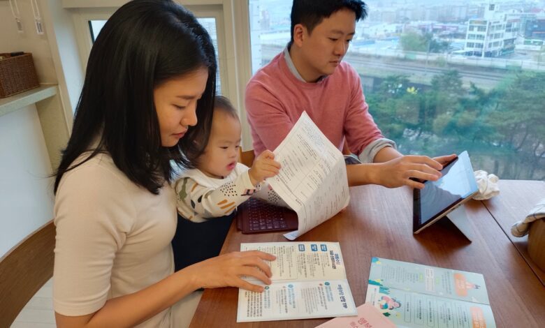 كوريا الجنوبية لديها عدد قليل جدا من الأطفال فهي تقدم للآباء الجدد 10500 دولار |  أخبار الاقتصاد والأعمال